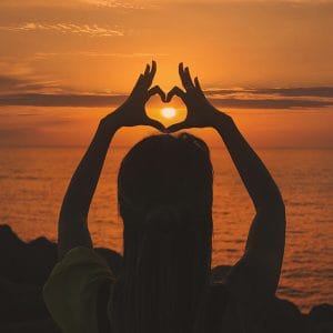 להרגיע את הבטן דרך הלב