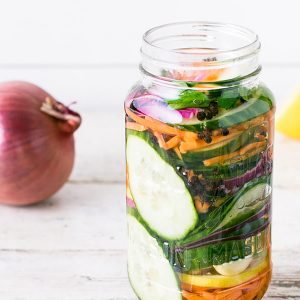 פרוביוטיקה טבעית: סדנת כבישת ירקות